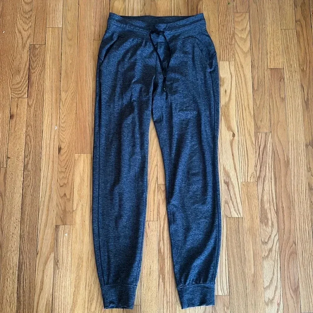 Lululemon sz 6 Ready To Rulu Pant *Updated 29